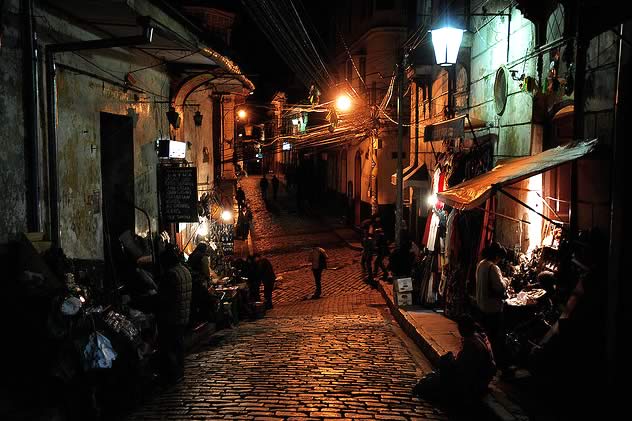 Sagarnaga street at night